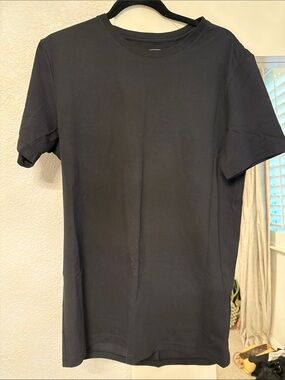 Express Black Short Sleeve Crewneck T-Shirt